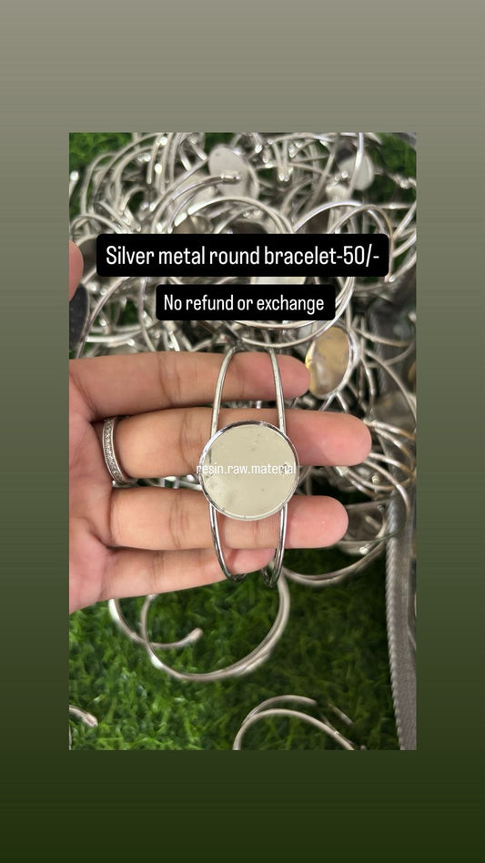 Silver Metal round bracelet
