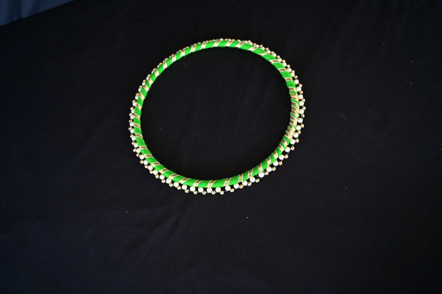 Green pearl bangle