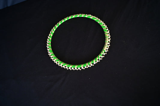 Green pearl bangle