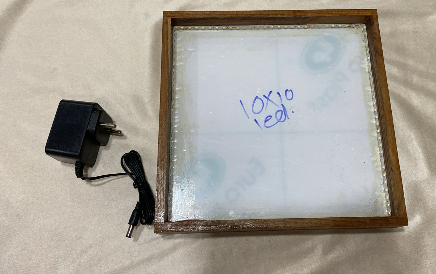 10x10 led sagwan frame (1inch)