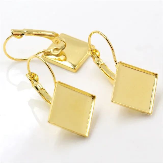 Drop Golden Square Earring