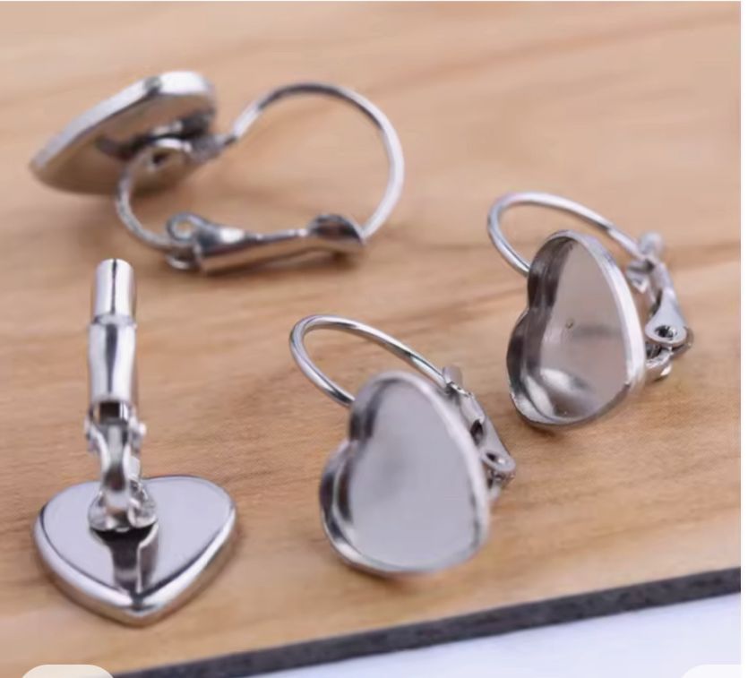 Drop Heart Silver Earring