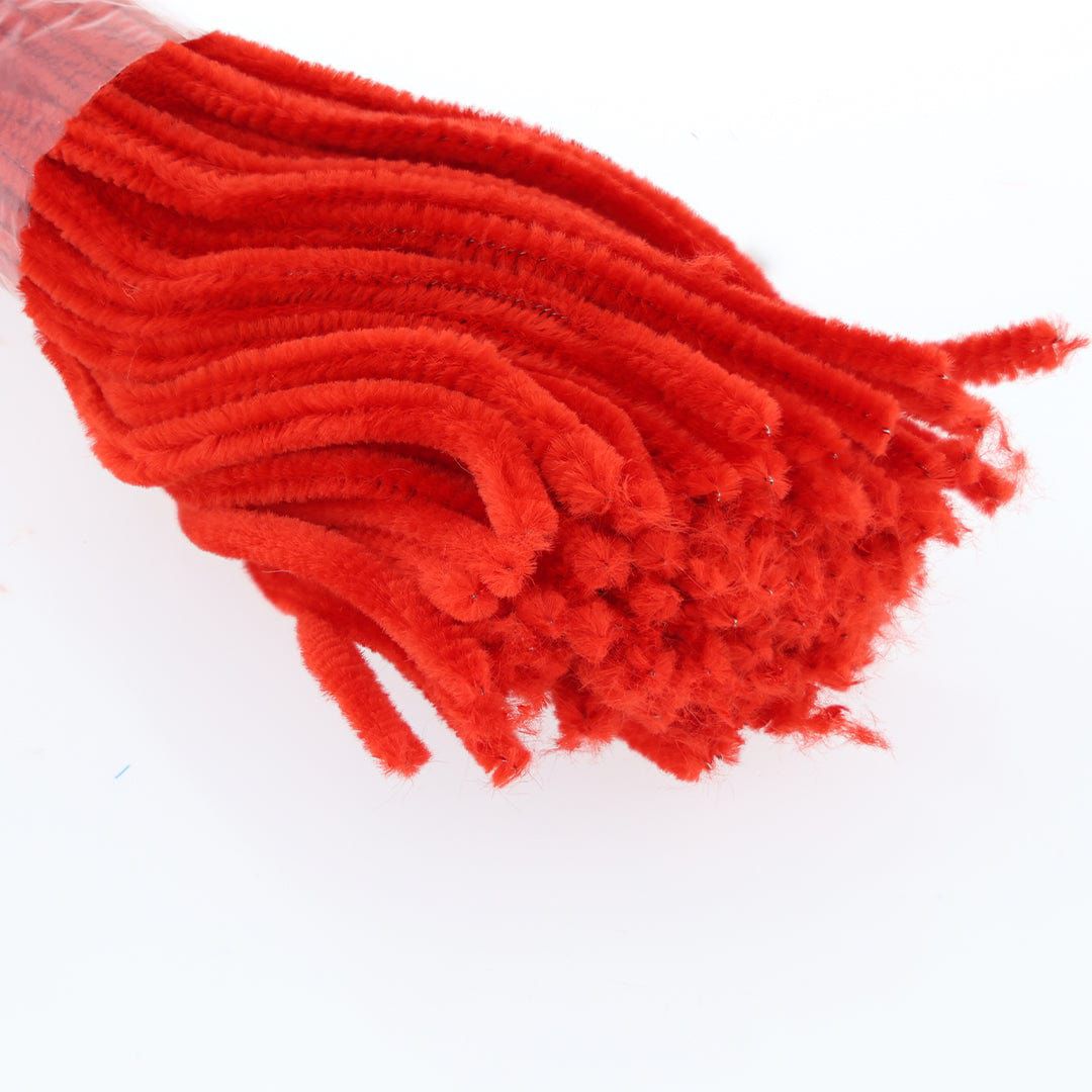 Red pipe cleaer