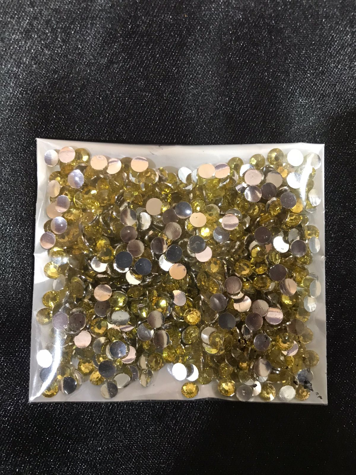 Lime yellow Rimestone