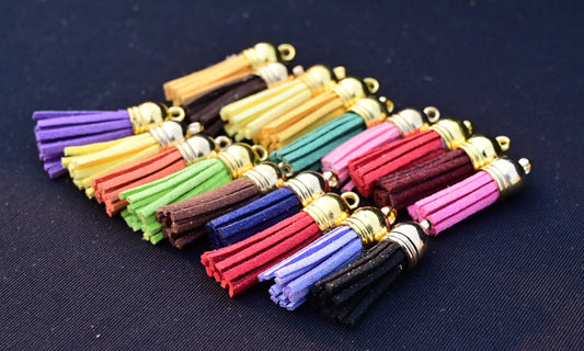 Leather Tessel (Golden Cap)