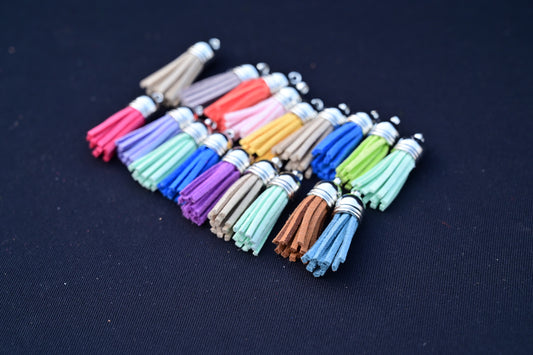 Leather Tessel (Silver cap)