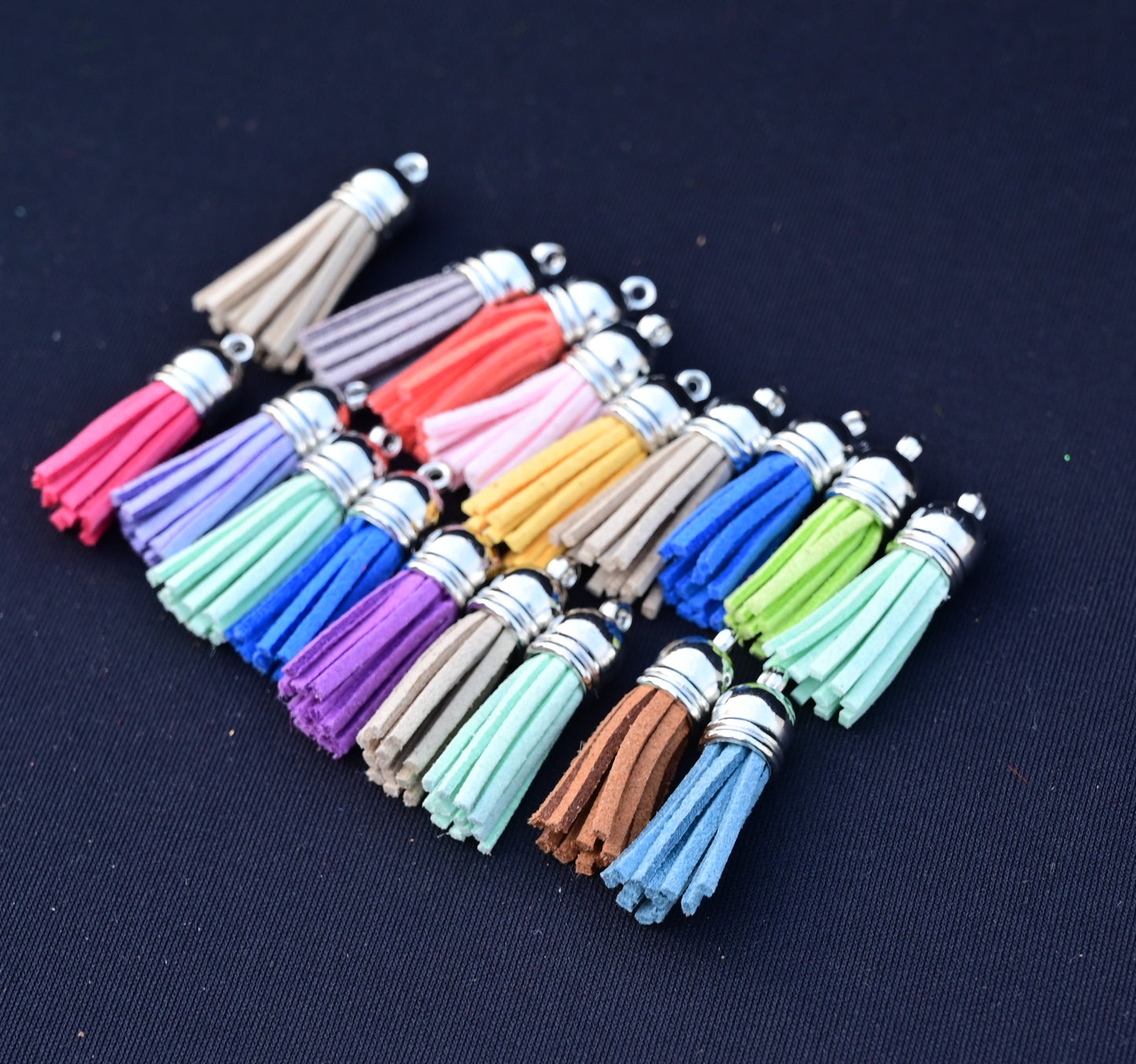 Leather Tessel (Silver cap)