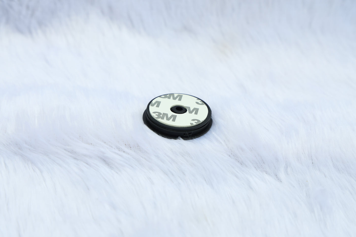 Black pop socket