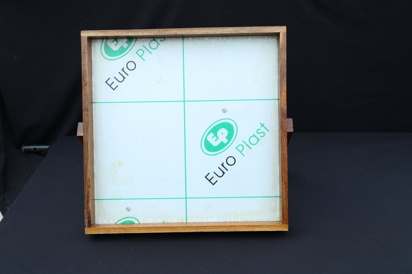 18x18 Sagwan Varmala Frame
