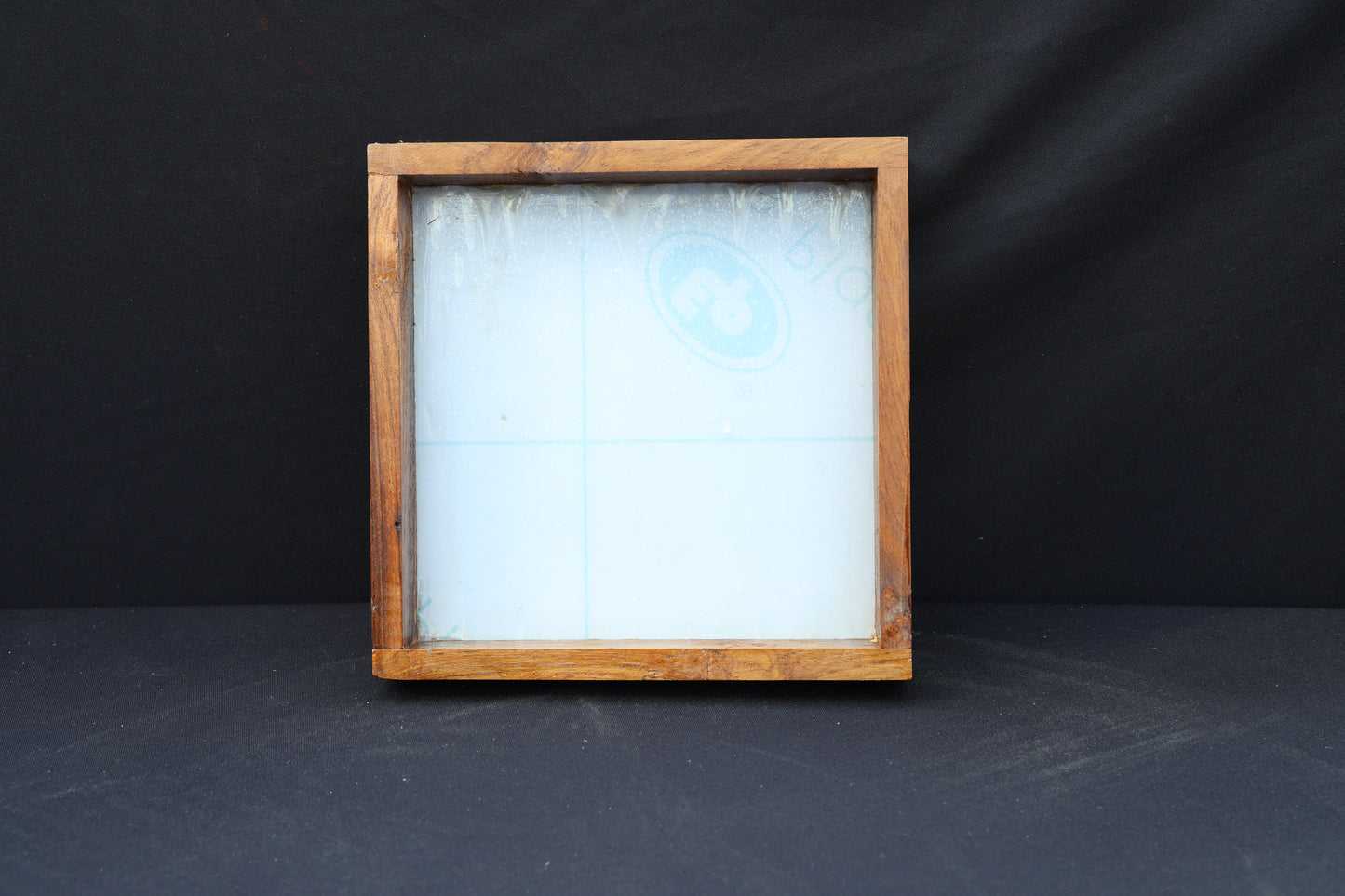 8x8 Sagwan Varmala Frame