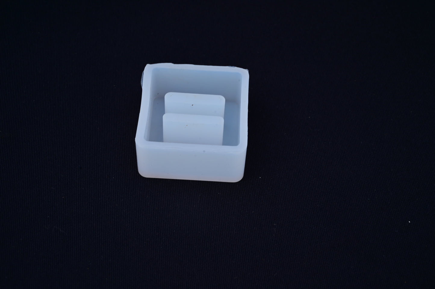 Square ring holder mould