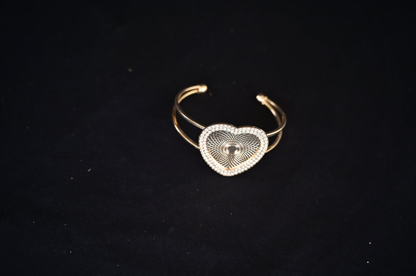 Heart diamond kada