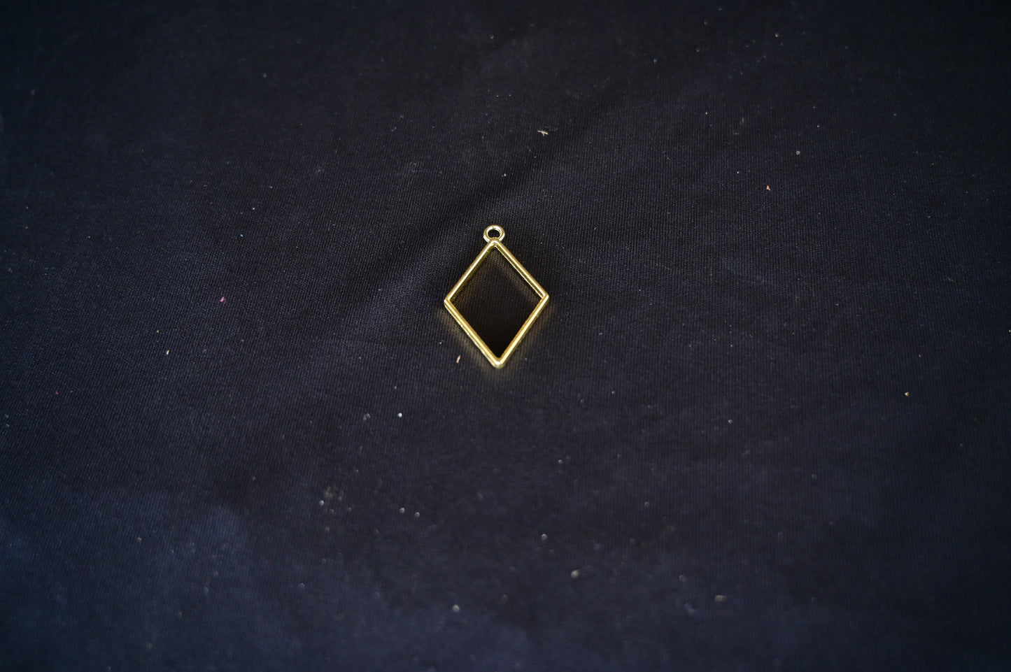 Diamond bezel