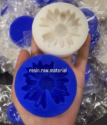 Daisy Candle Mould