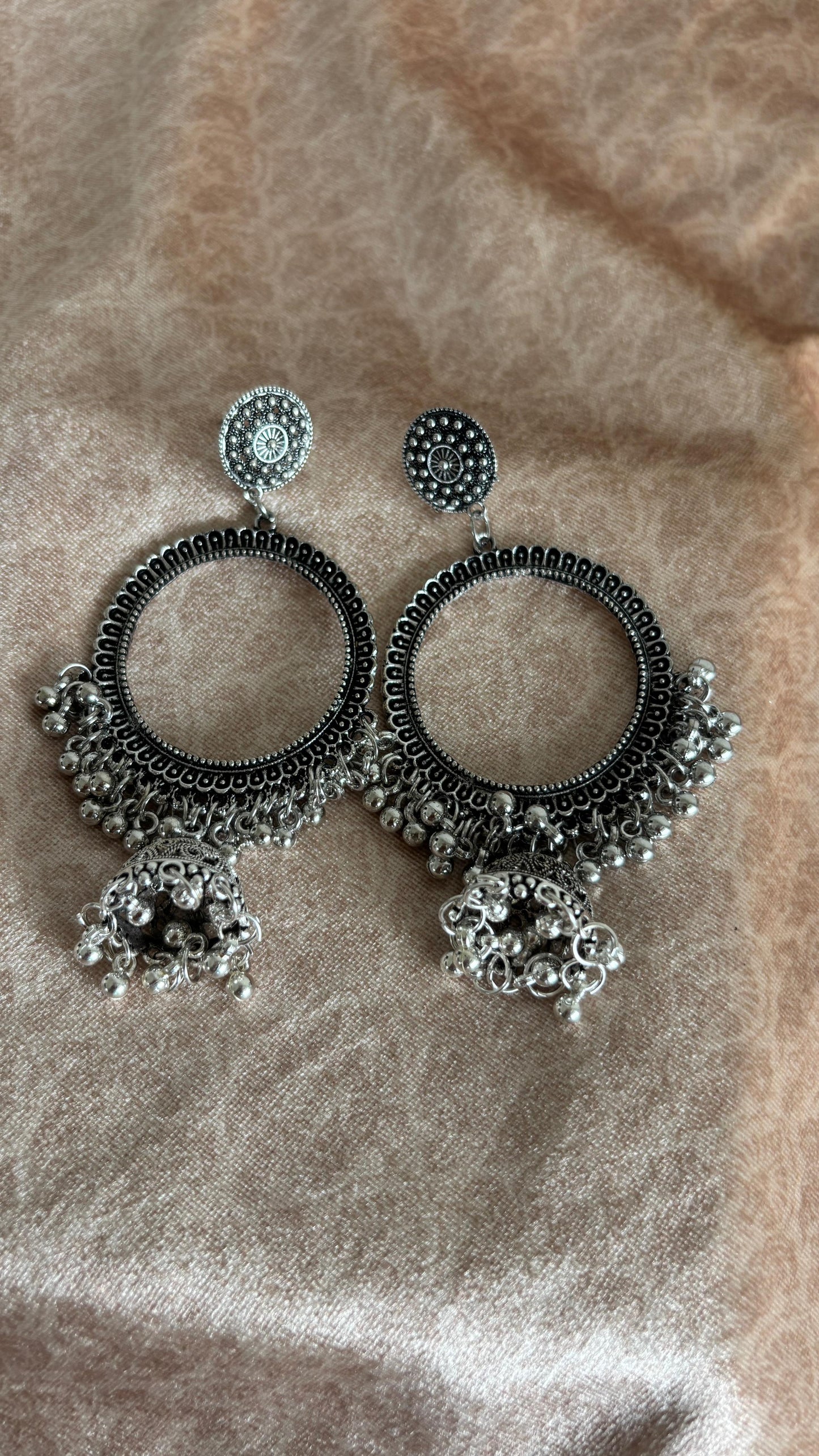 Silver Round Latkan Jhumka