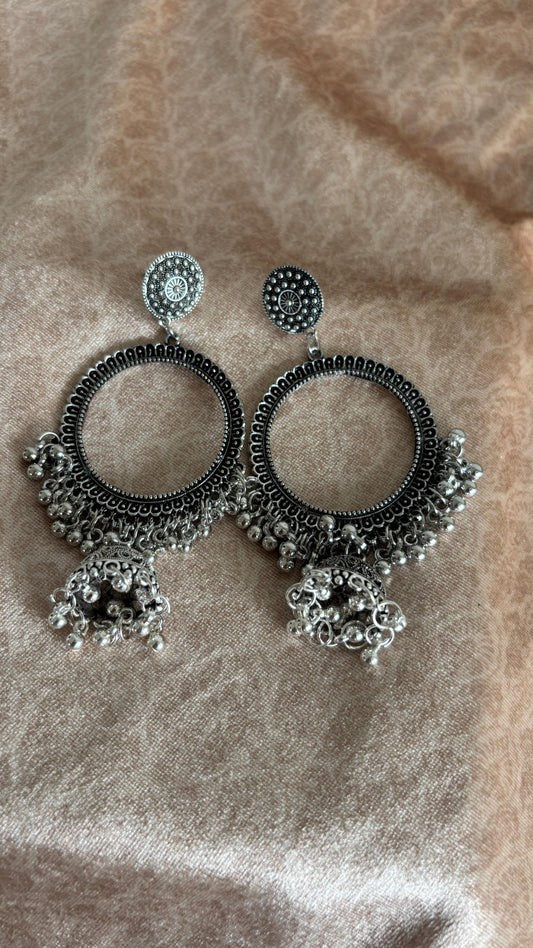 Silver Round Latkan Jhumka