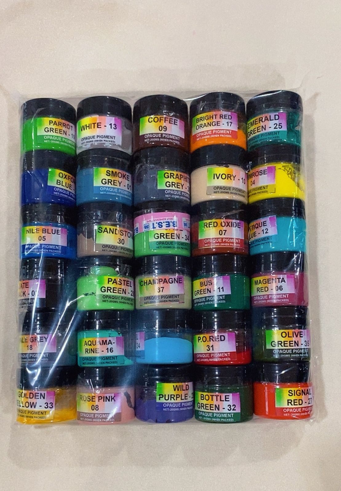 Set of 30 pigments (Opaque Pigments)