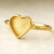 Base heart ring