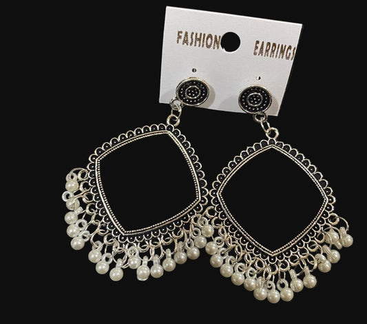 SIlver Square Small Beads Jhumka